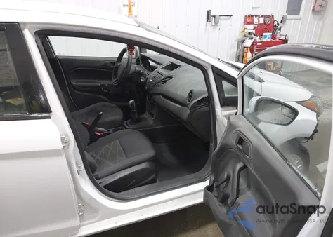 2015 Ford Fiesta S из США, поврежденный, VIN 3FADP4AJ9FM118393